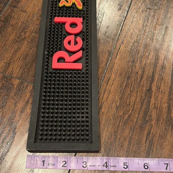 Red Bull Non-Slip Commercial Grade Rubber Counter - Picture 7 of 7